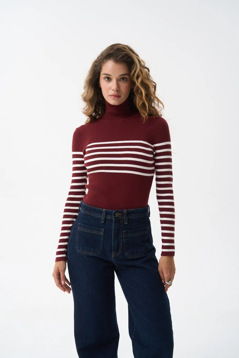 Red turtleneck sweater with a milky stripe