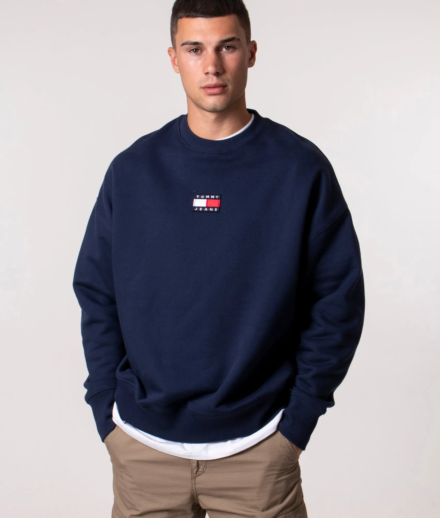 Relaxed Fit Tommy Badge Sweatshirt