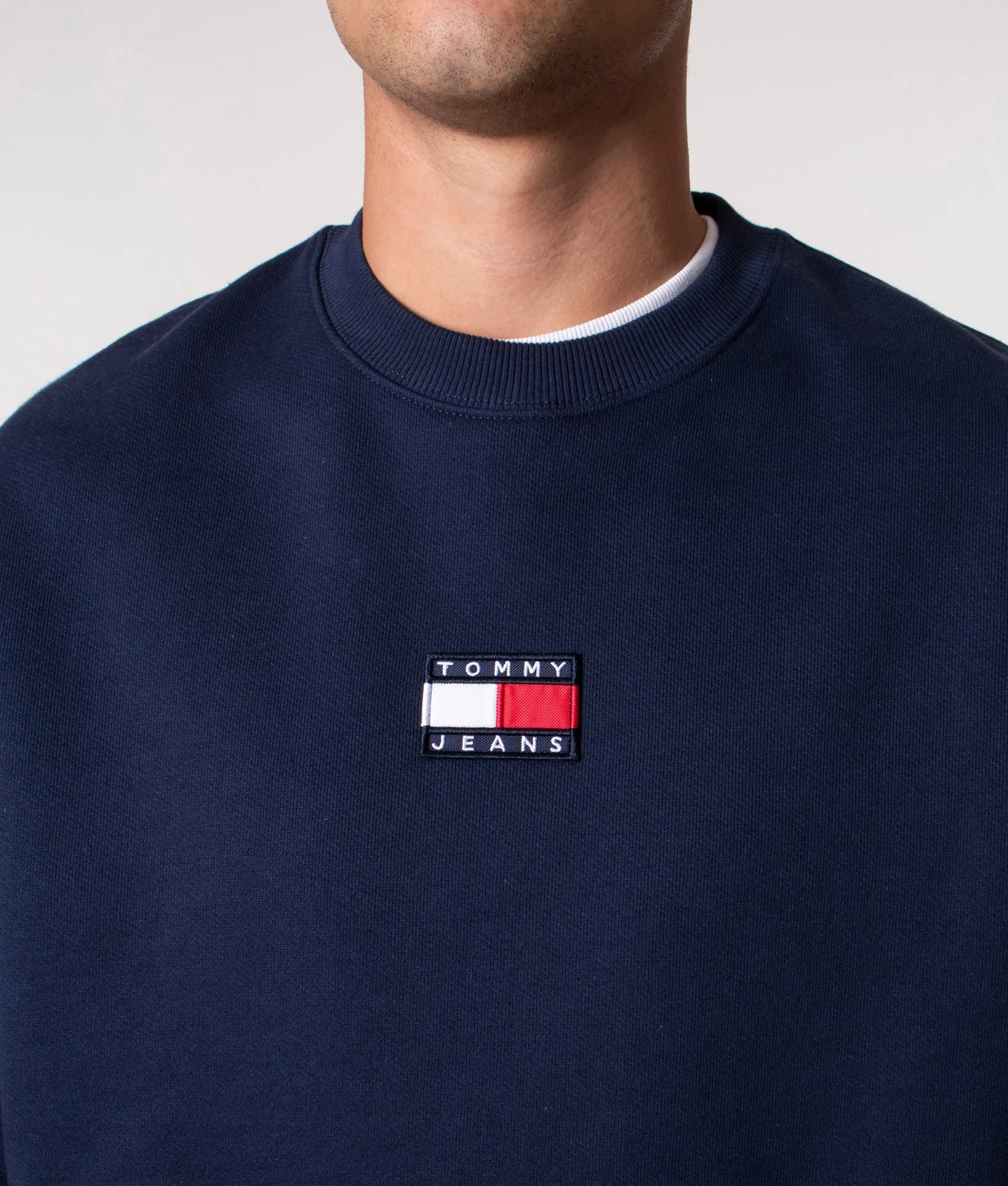 Relaxed Fit Tommy Badge Sweatshirt