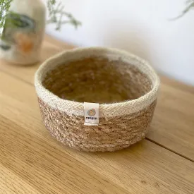 Respiin Shallow Seagrass & Jute Basket - Small Natural/White