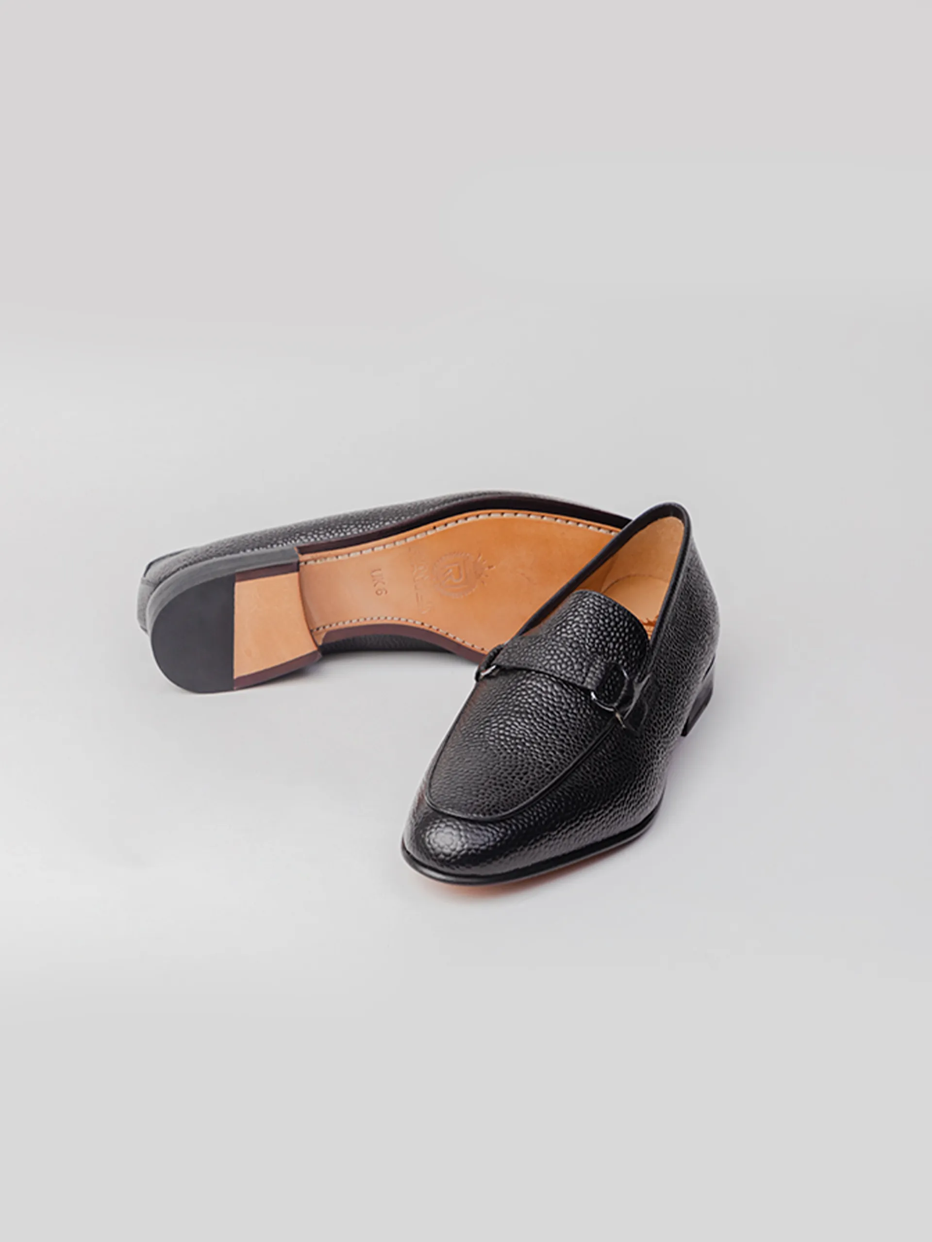 Rhodes Loafer - Pebble Grain Black