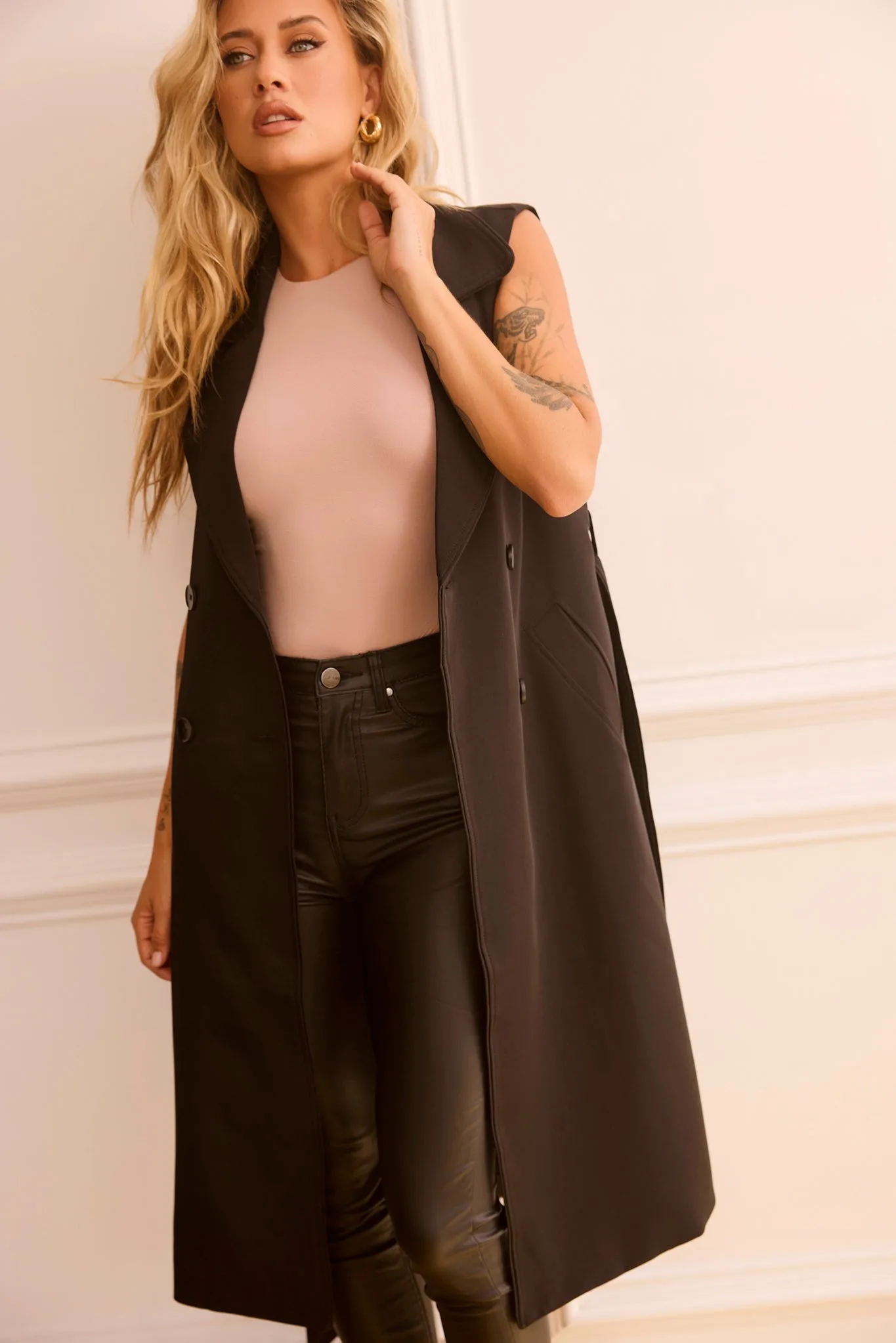 Rowan Sleeveless Trench - Black