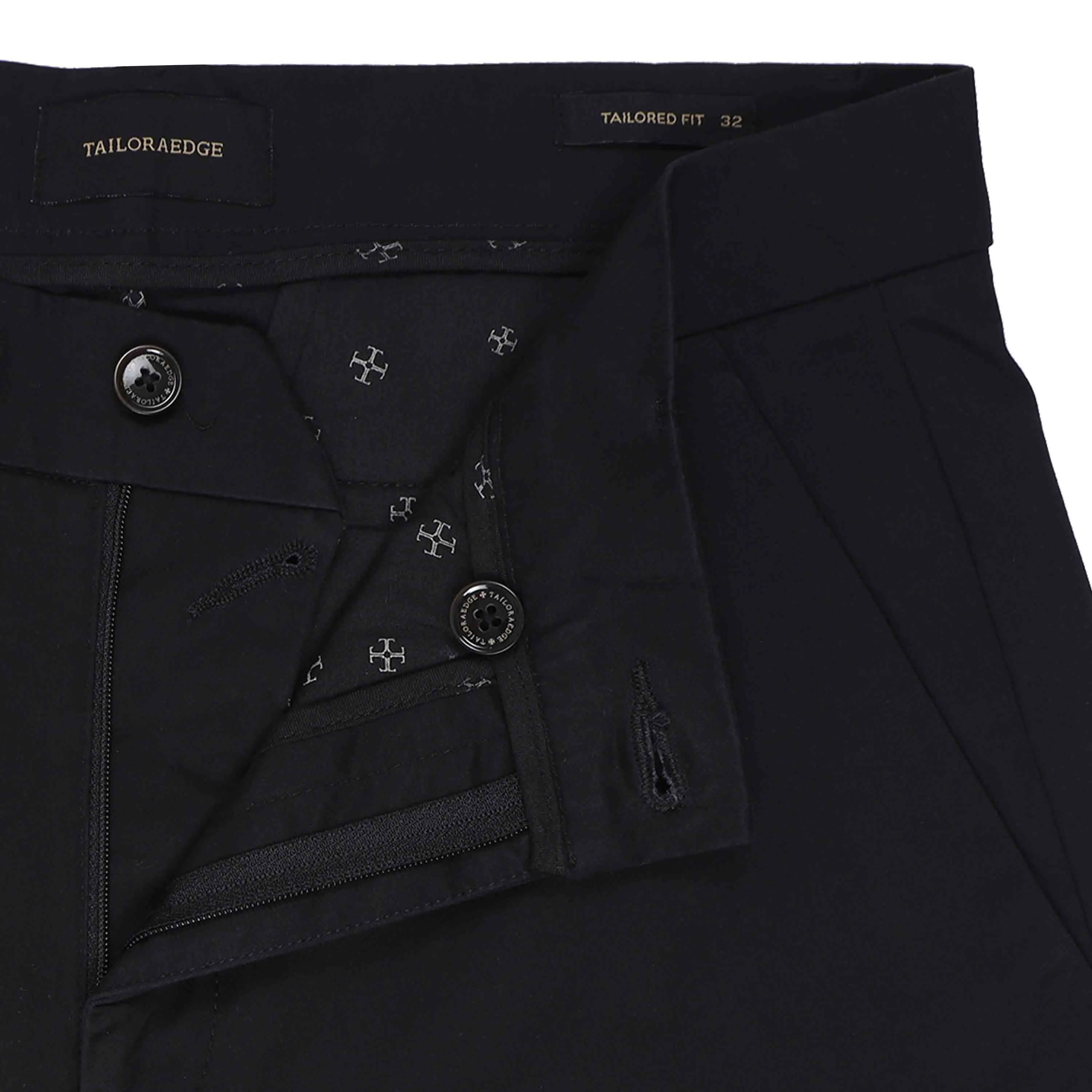 Semi Liquid Statement Black Chino