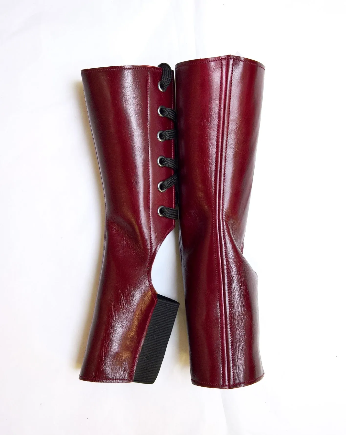 Short BURGUNDY Aerial boots