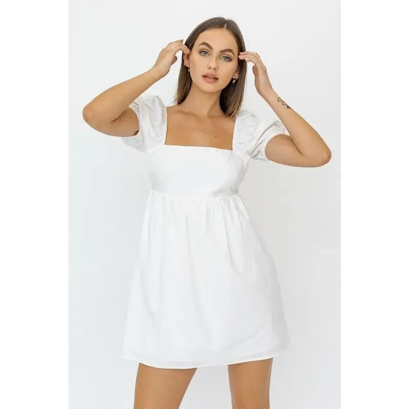 SHORT SLEEVE BACK TIE DETAIL BABYDOLL DRESS