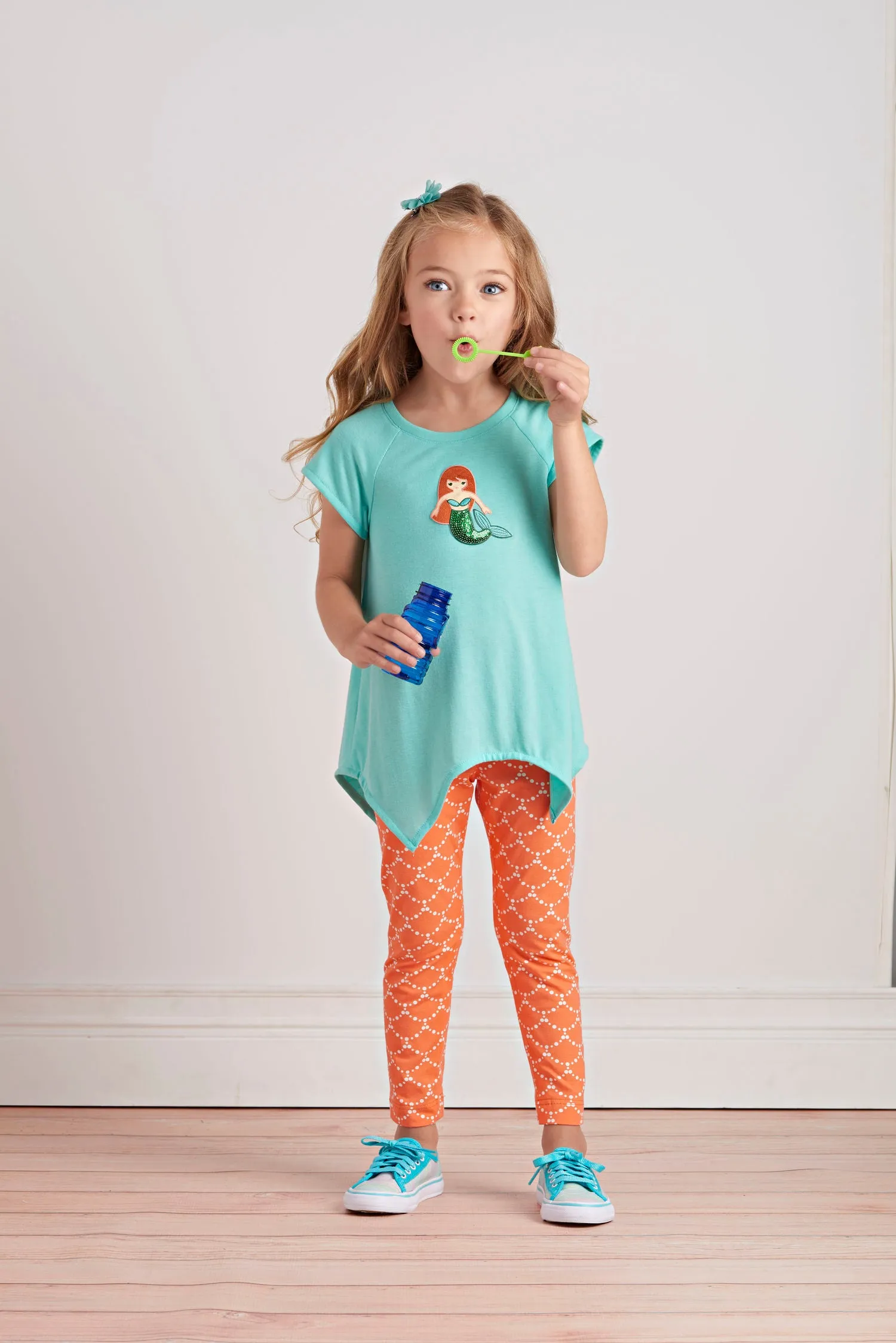 Simplicity Pattern S8566 Child's / Girls' Tunics & Leggings