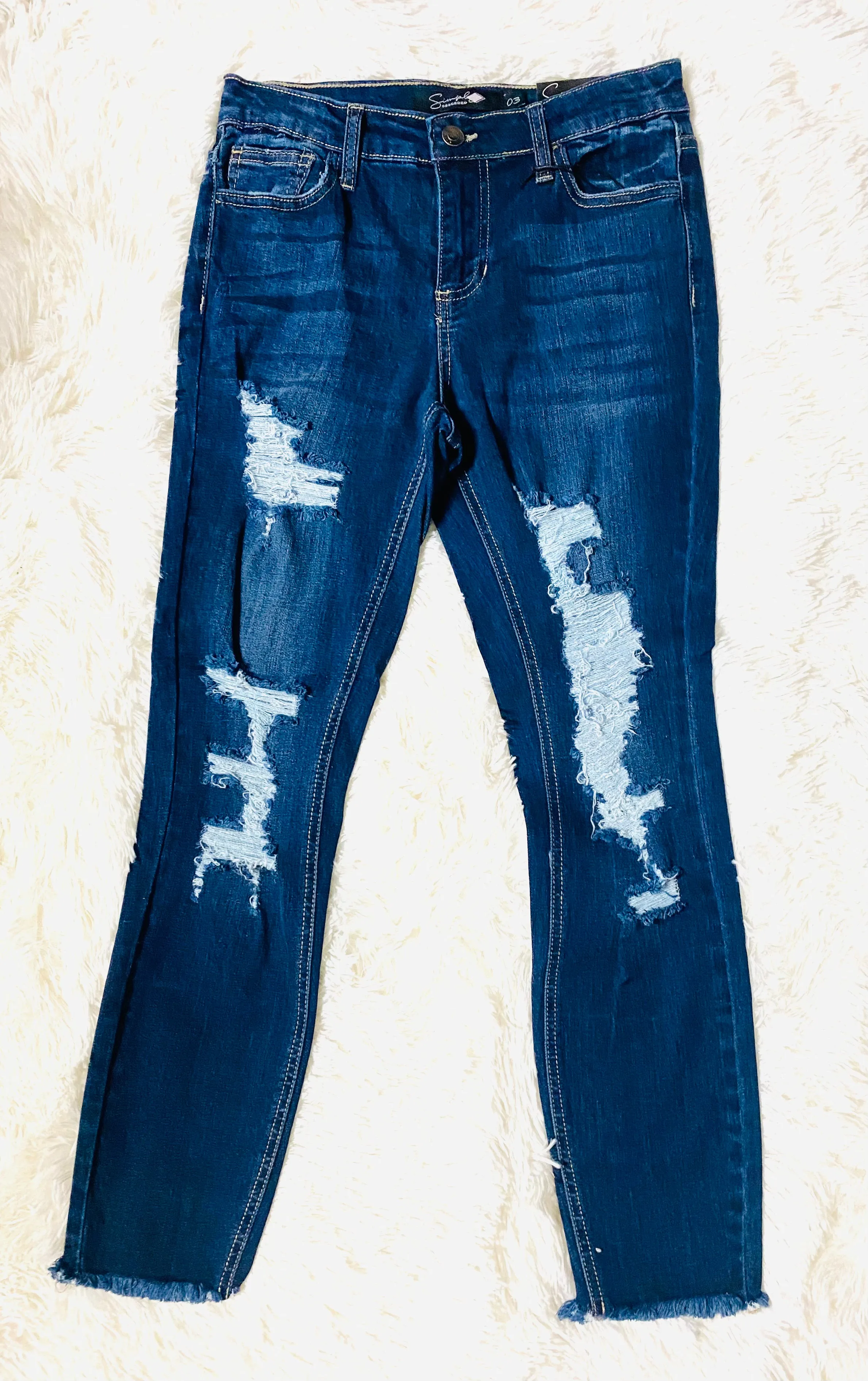 Simply O. - Dark Distressed Jeans