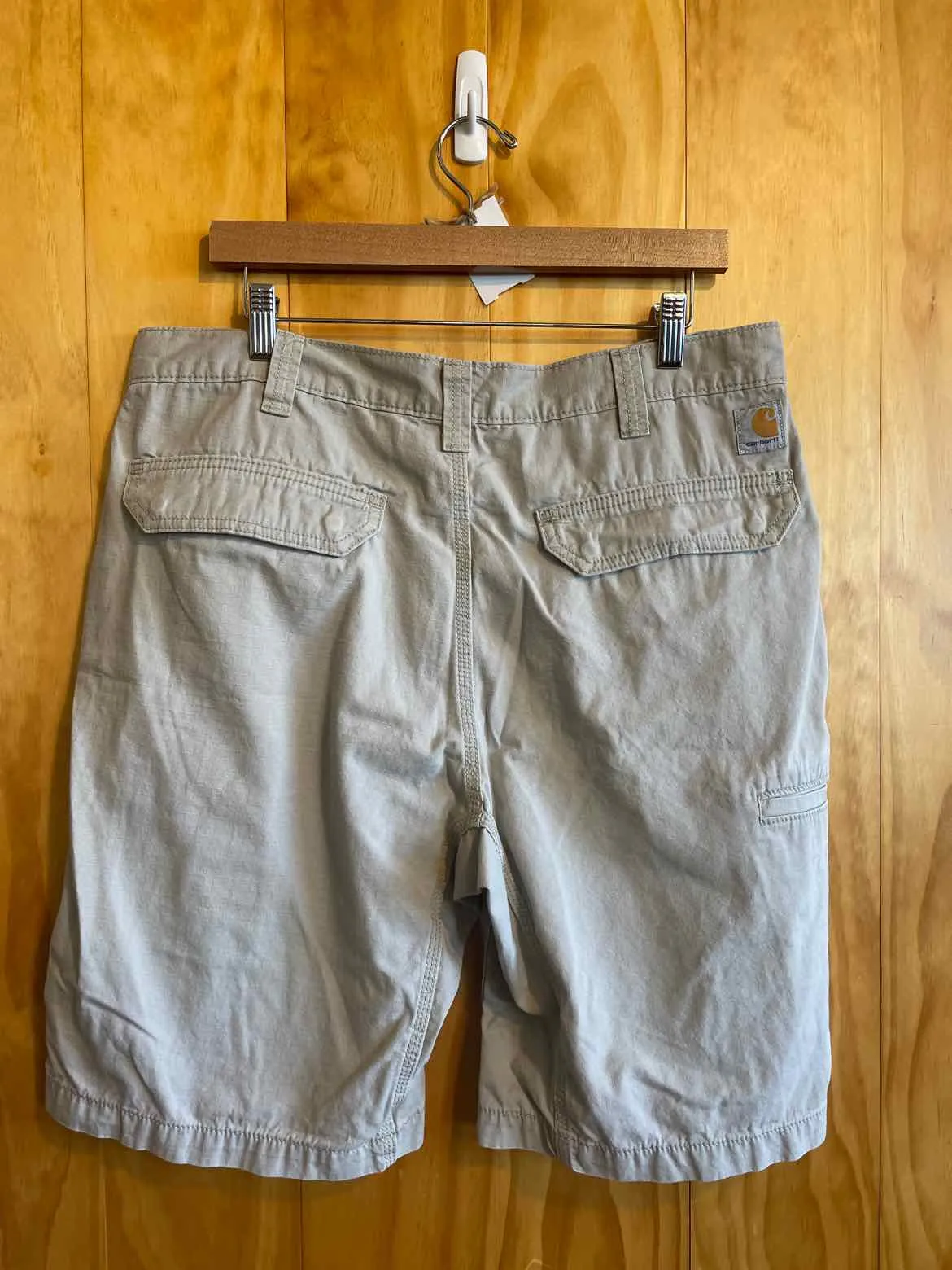 Size 36 Carhartt Men's Shorts