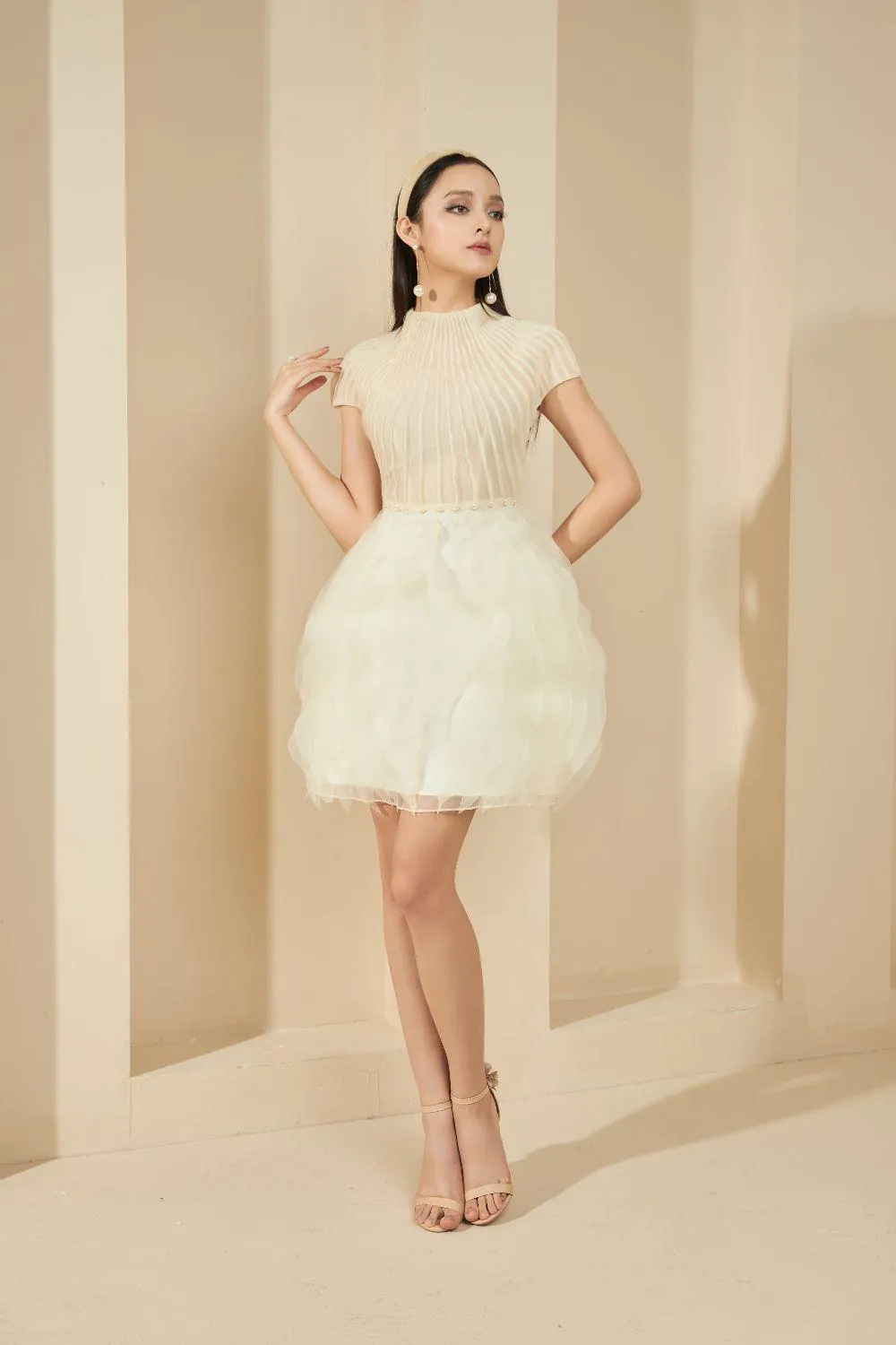 Somerville Bubble Cap Sleeved Organza Mini Dress