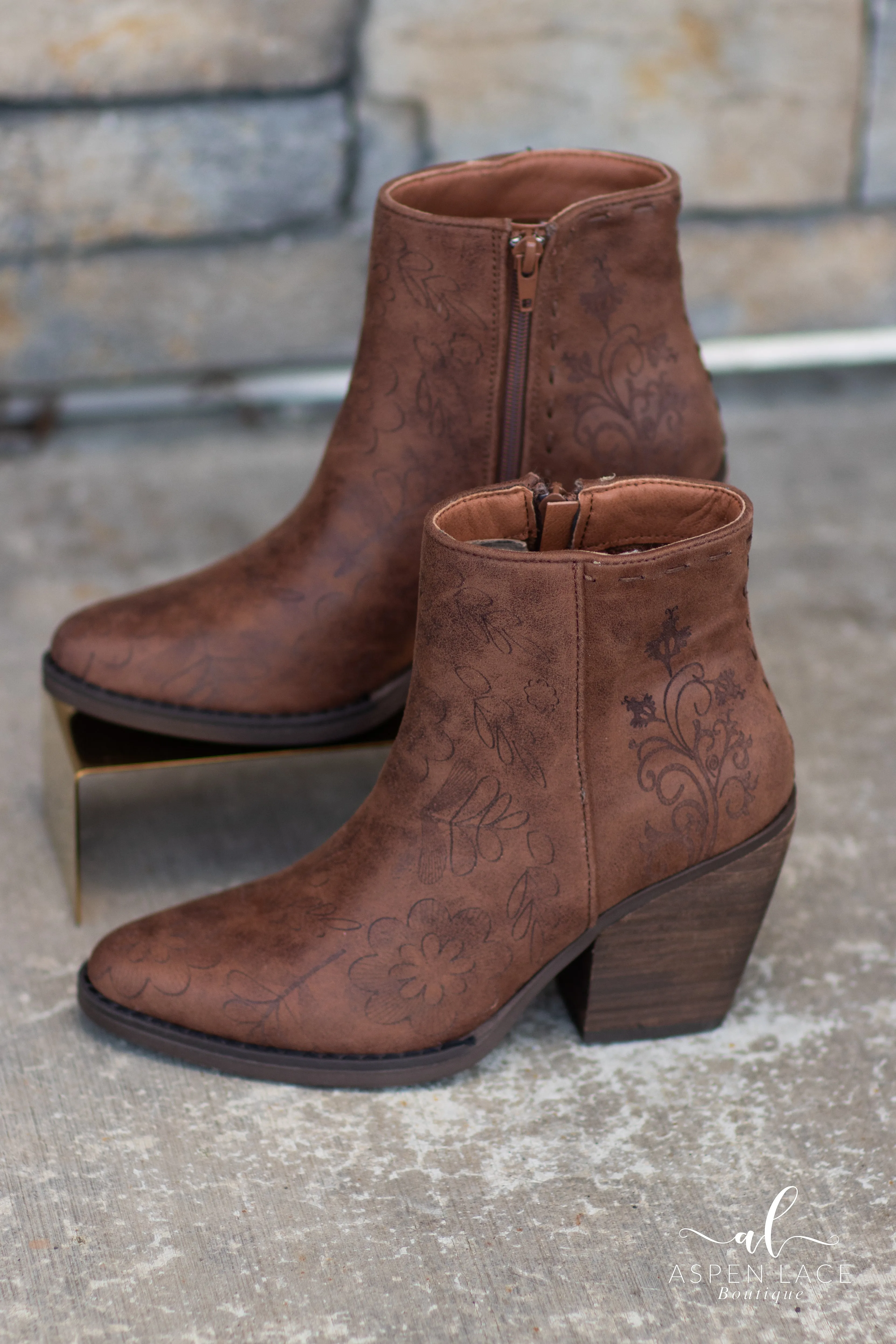 Sophia Boots (Tan)