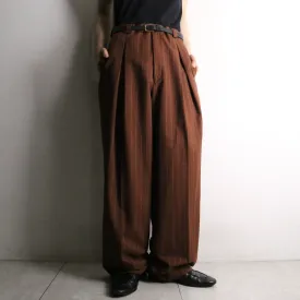 “STACY ADAMS” stripe design brown wide slacks