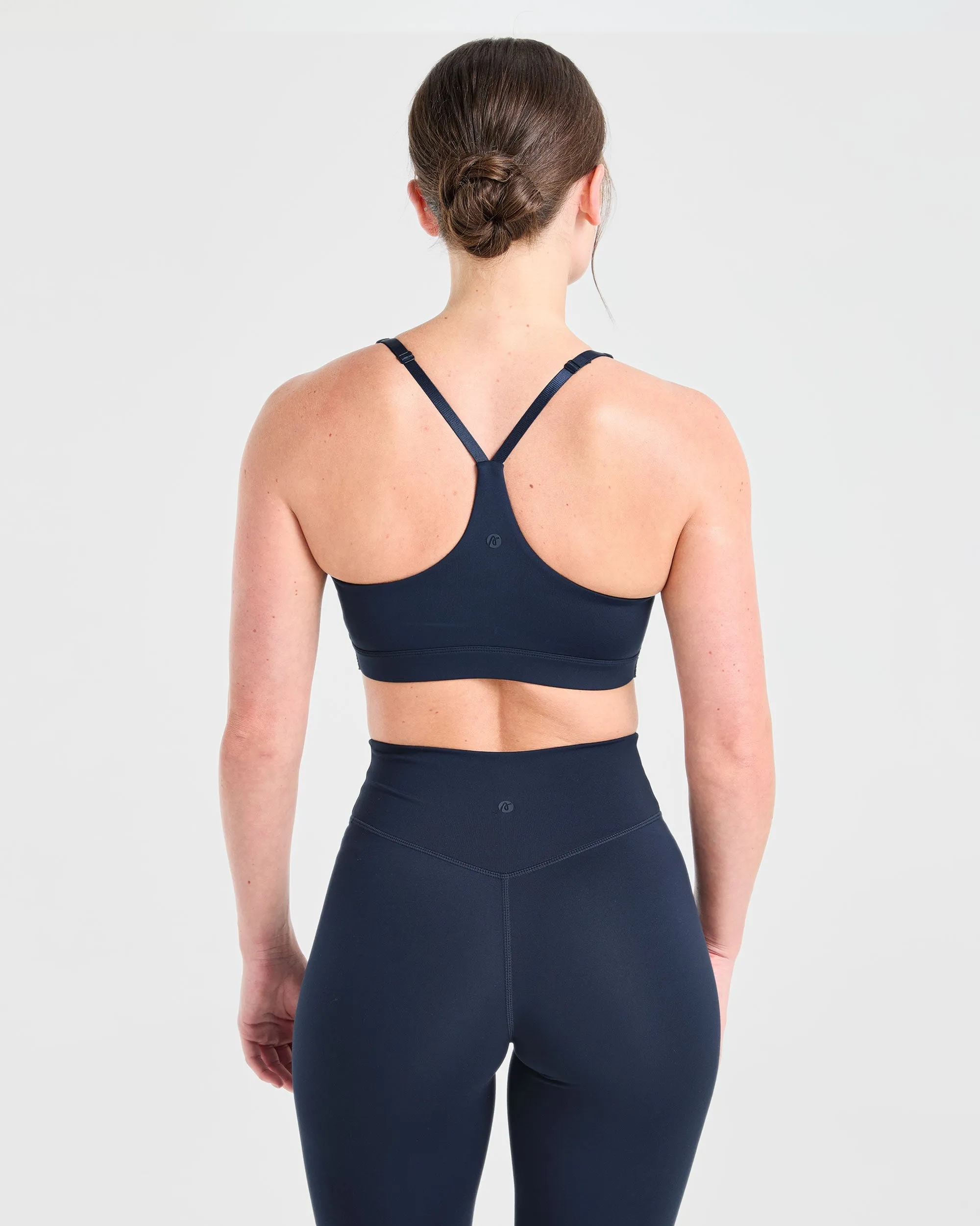 Staple Sports Bra - Navy