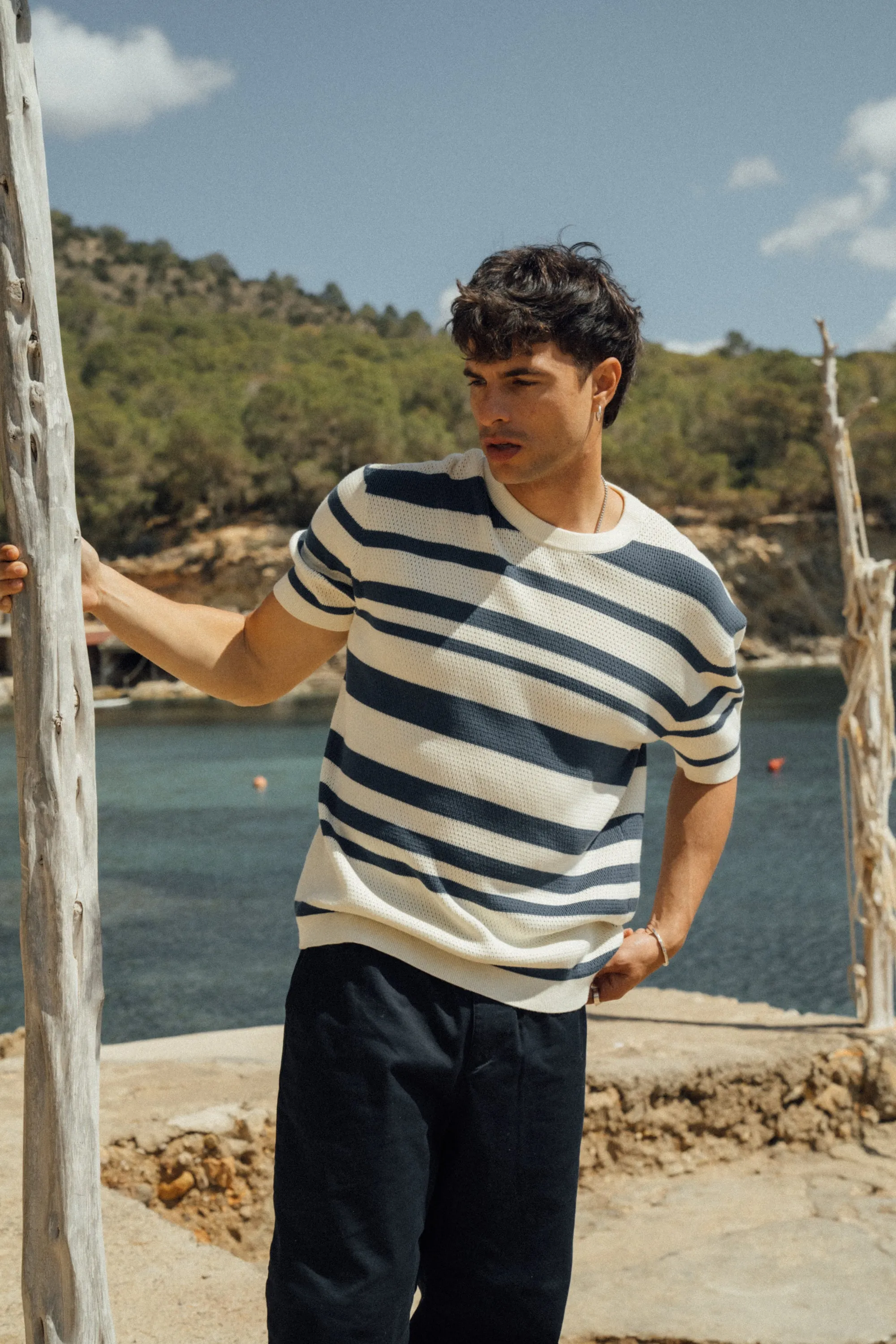 STRIPE CROCHET KNIT TEE - OXFORD & ECRU