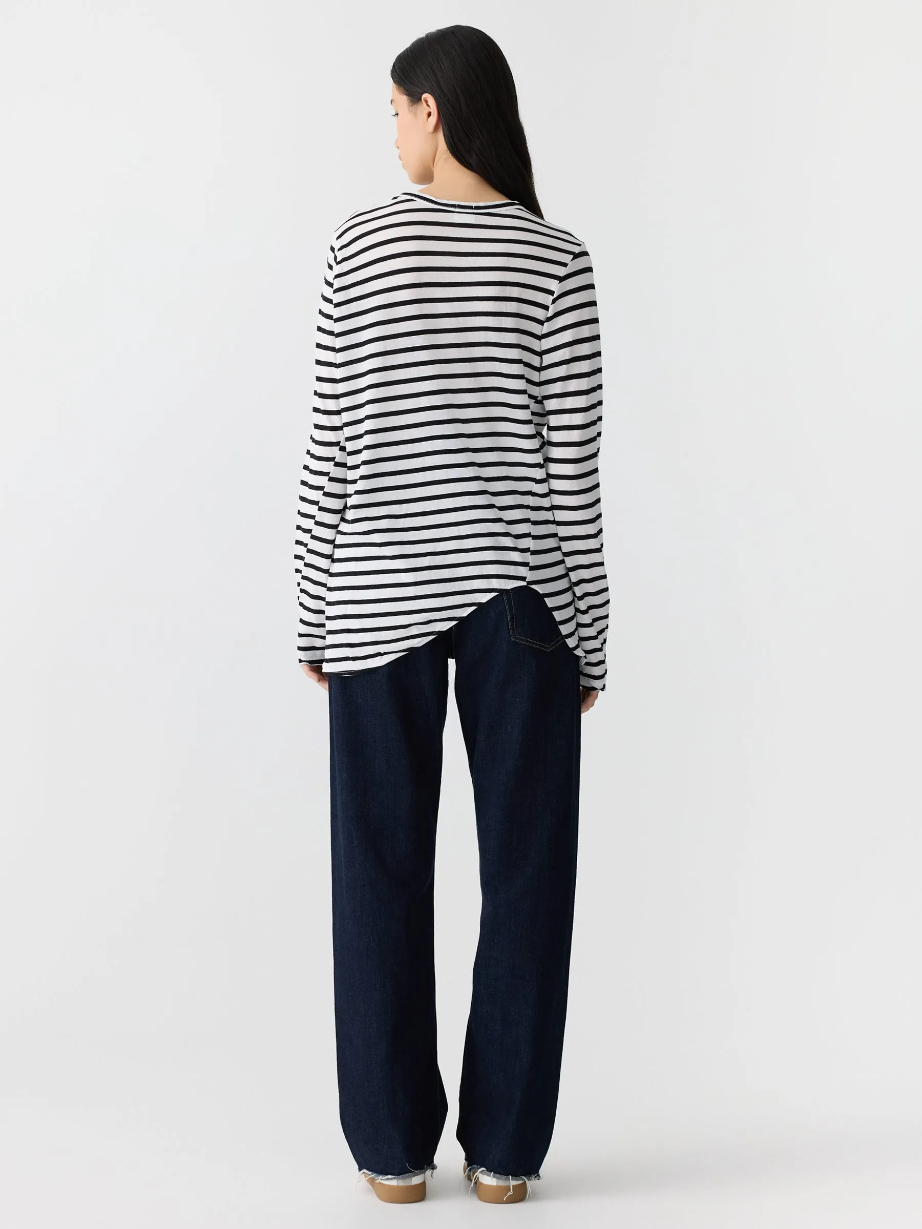 stripe scoop hem long sleeve t.shirt