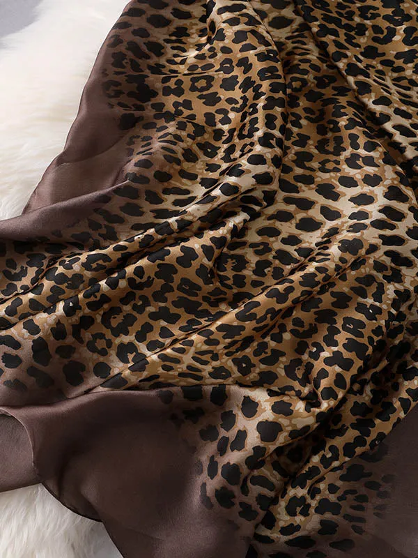 Stylish Leopard Gradient Silk Scarf