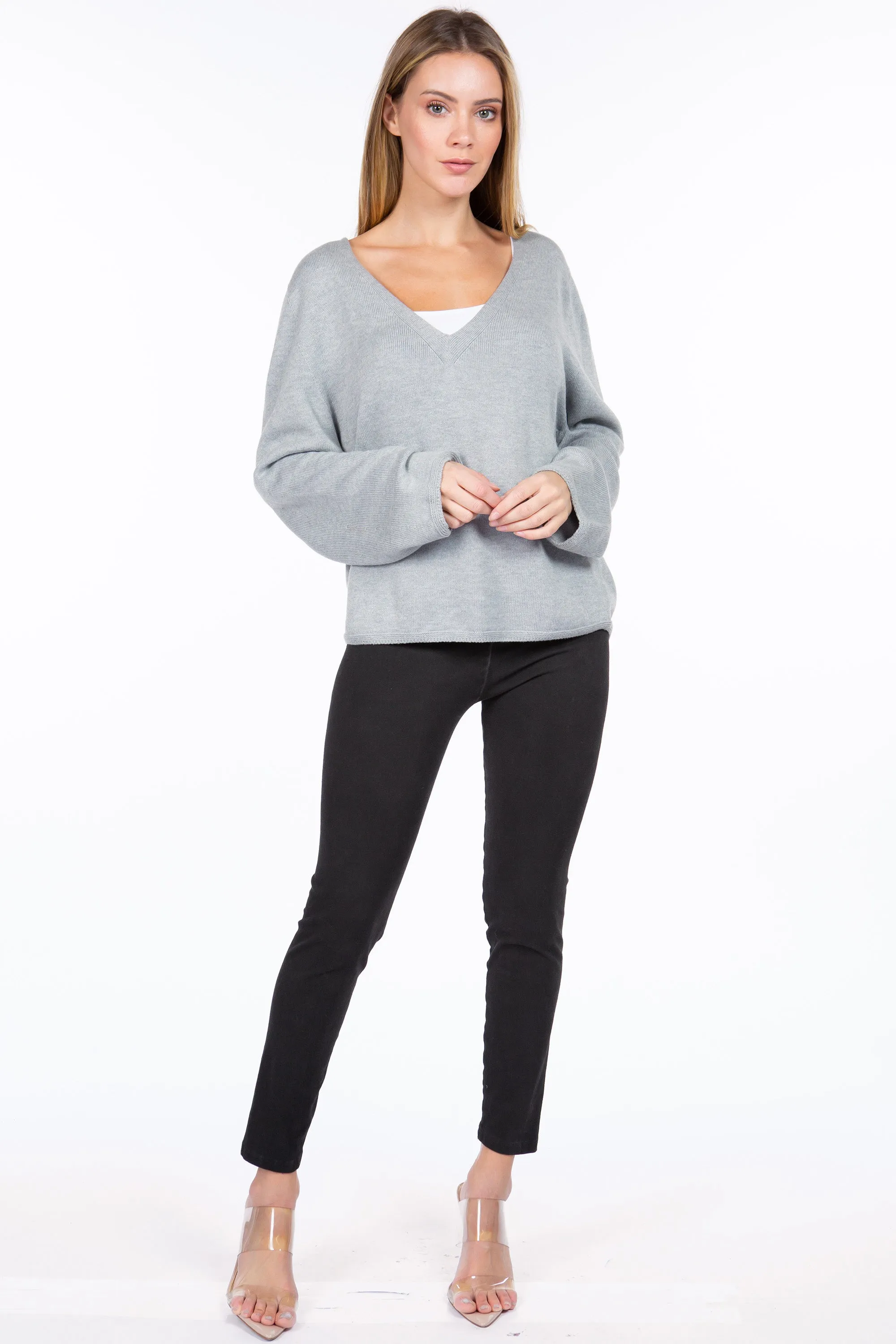 Sustainable Relaxed Fit Classic V-Neck Sweater