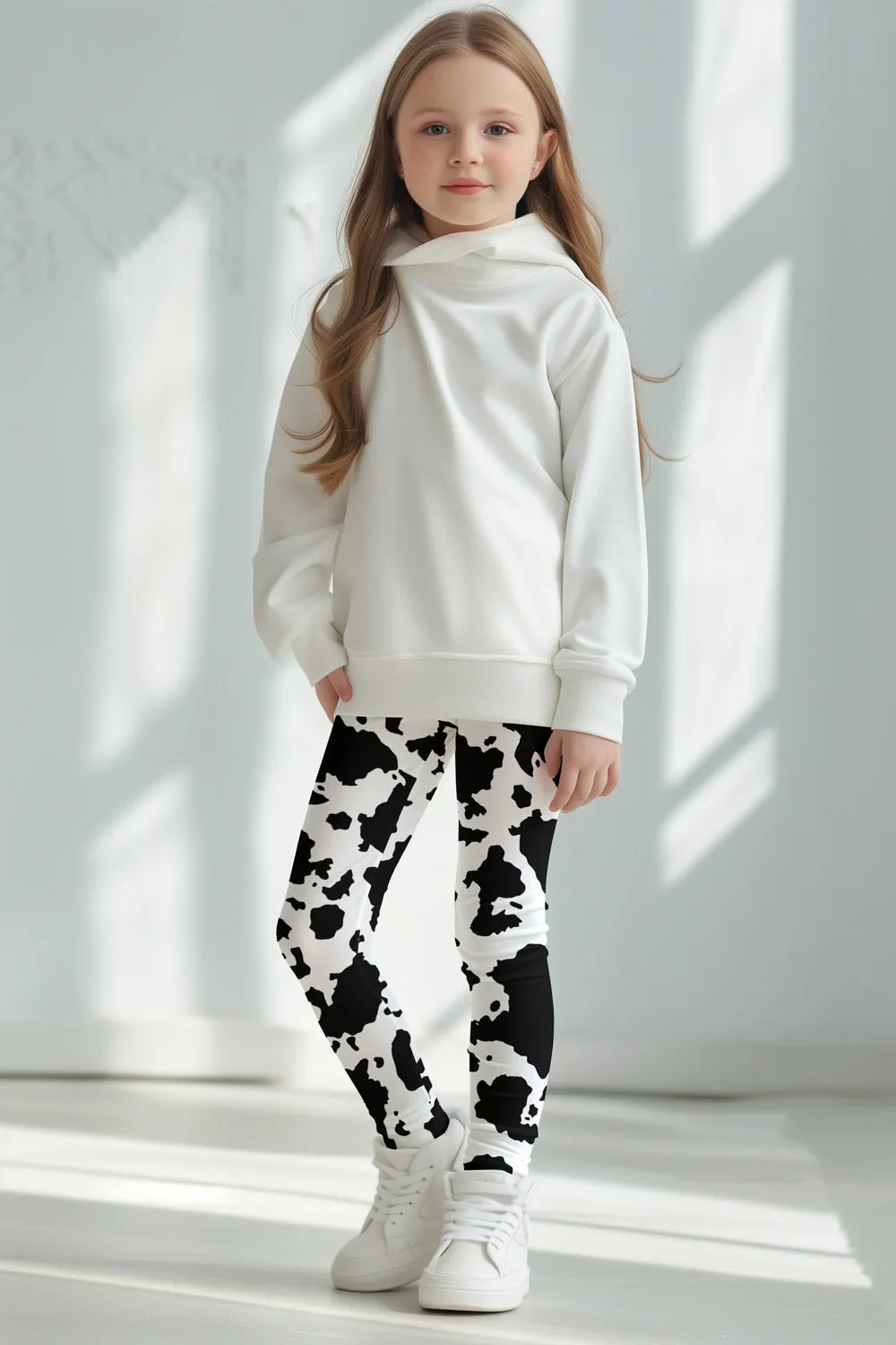 Te Amo MOO-cho Lucy White & Black Cow Print Cute Leggings - Girls