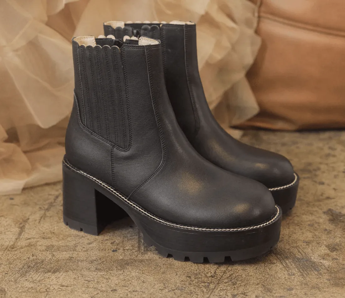 The Allison Midnight Chunky Platform Paneled Boots