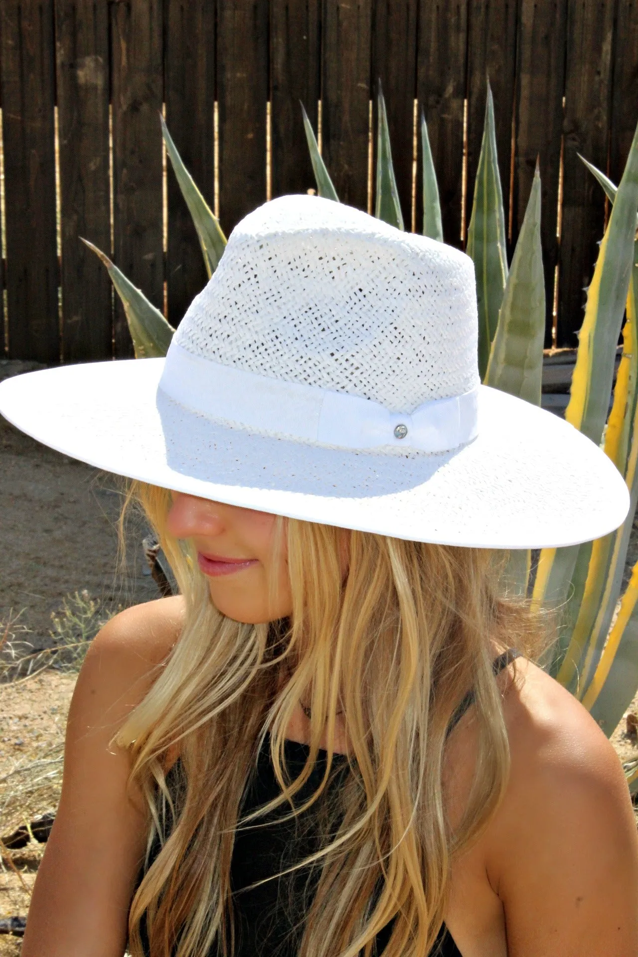 The Palm Desert Straw Panama in White