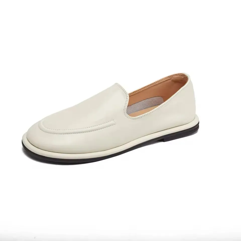 Timeless Elegance: Women's Handmade Genuine Leather Loafers