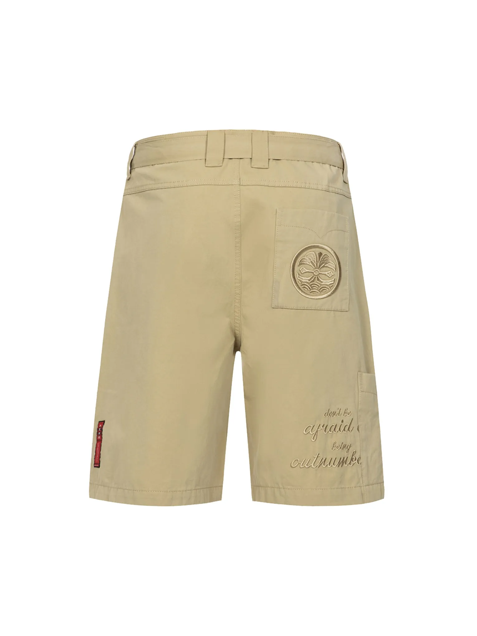 Tone-on-tone Kamon and Slogan Embroidery Cargo Shorts