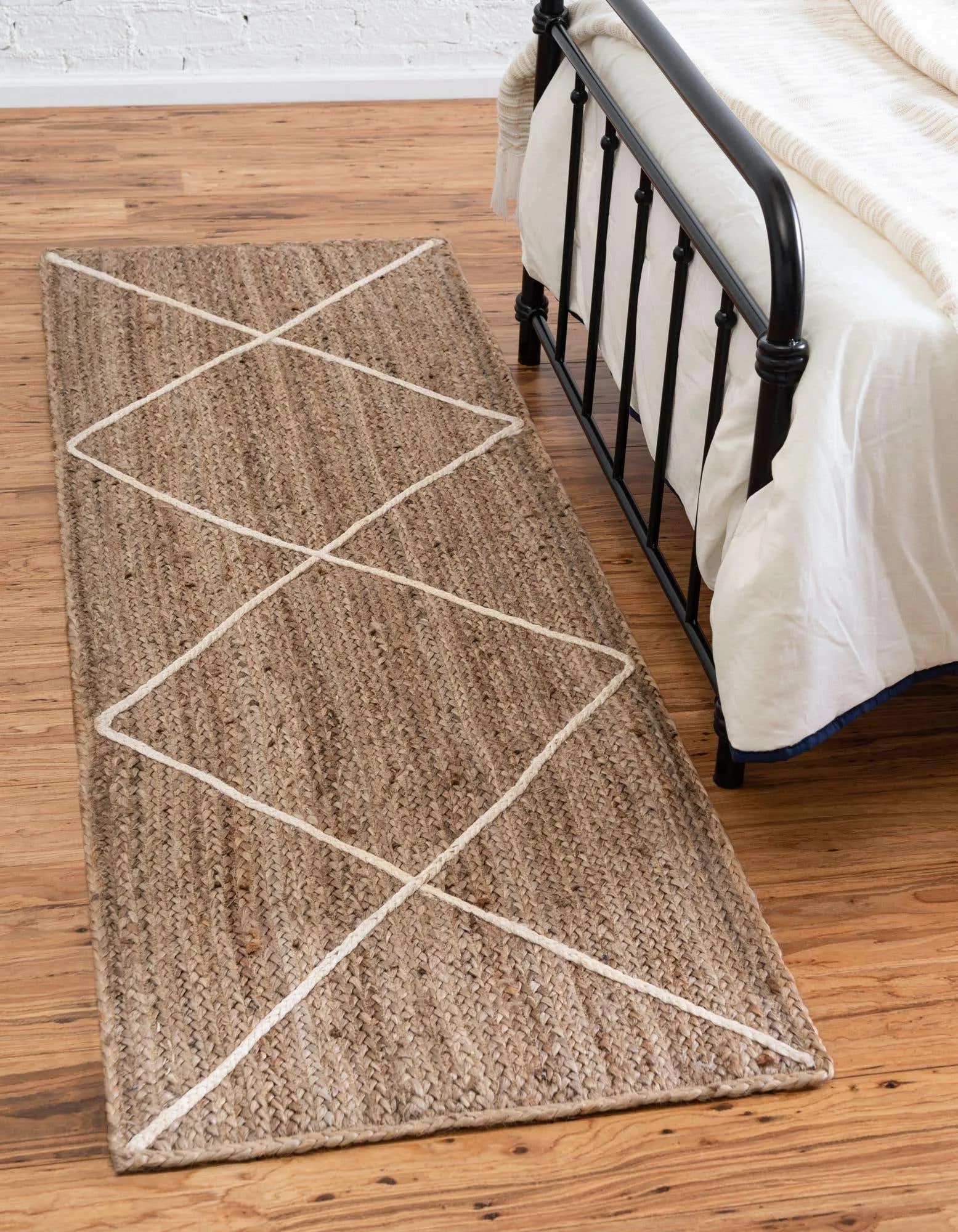 Trellis Braided Jute Rug