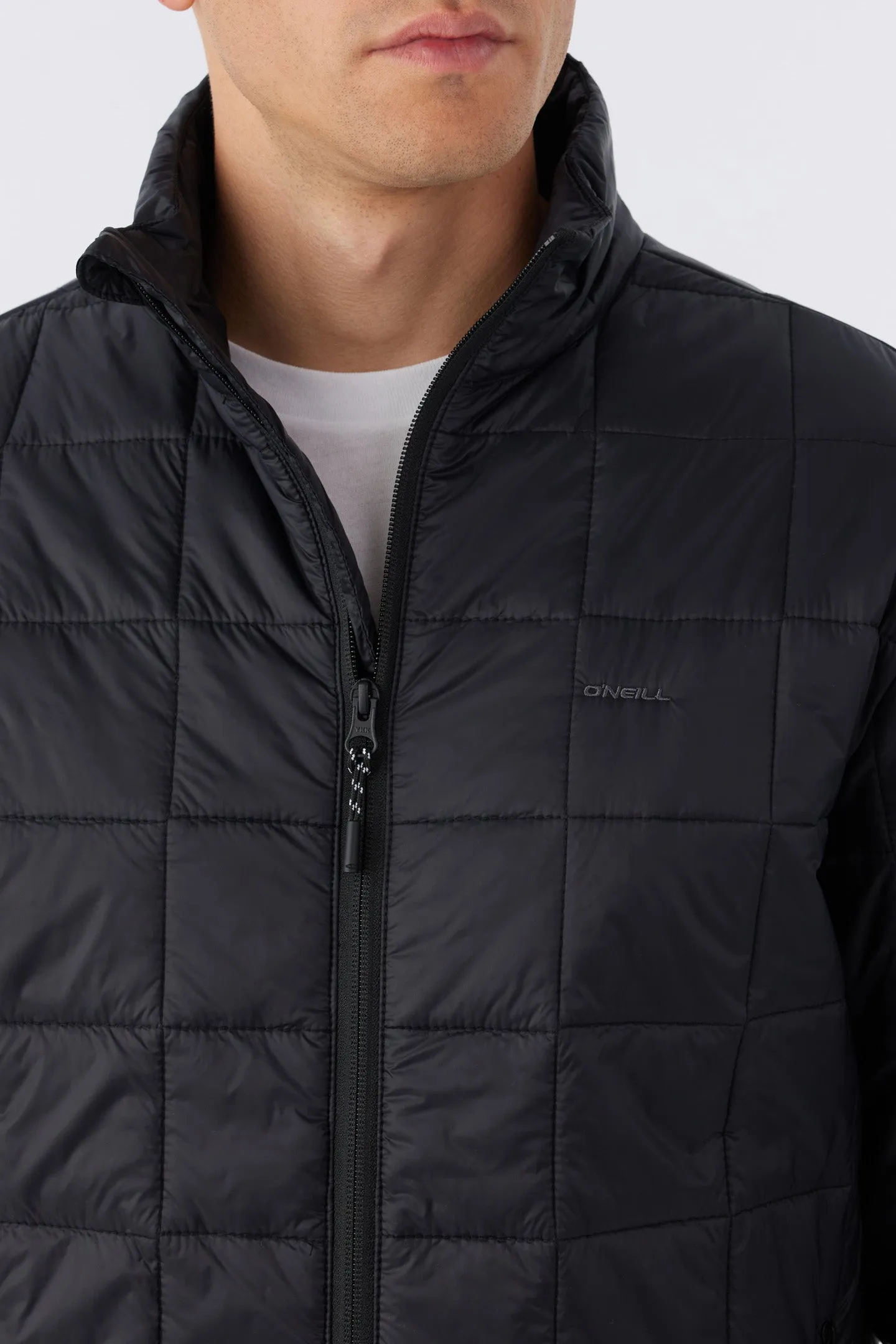 TRVLR AWAY PACKABLE JACKET