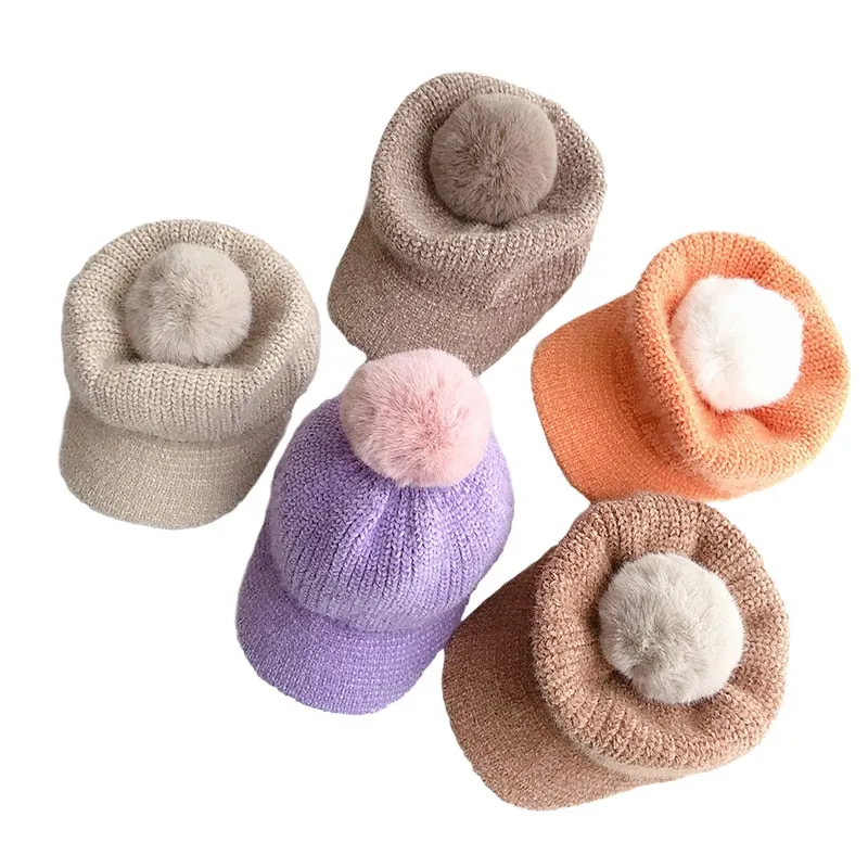 Unisex Winter Pom Pom Design Knitted Cute Caps for Kids