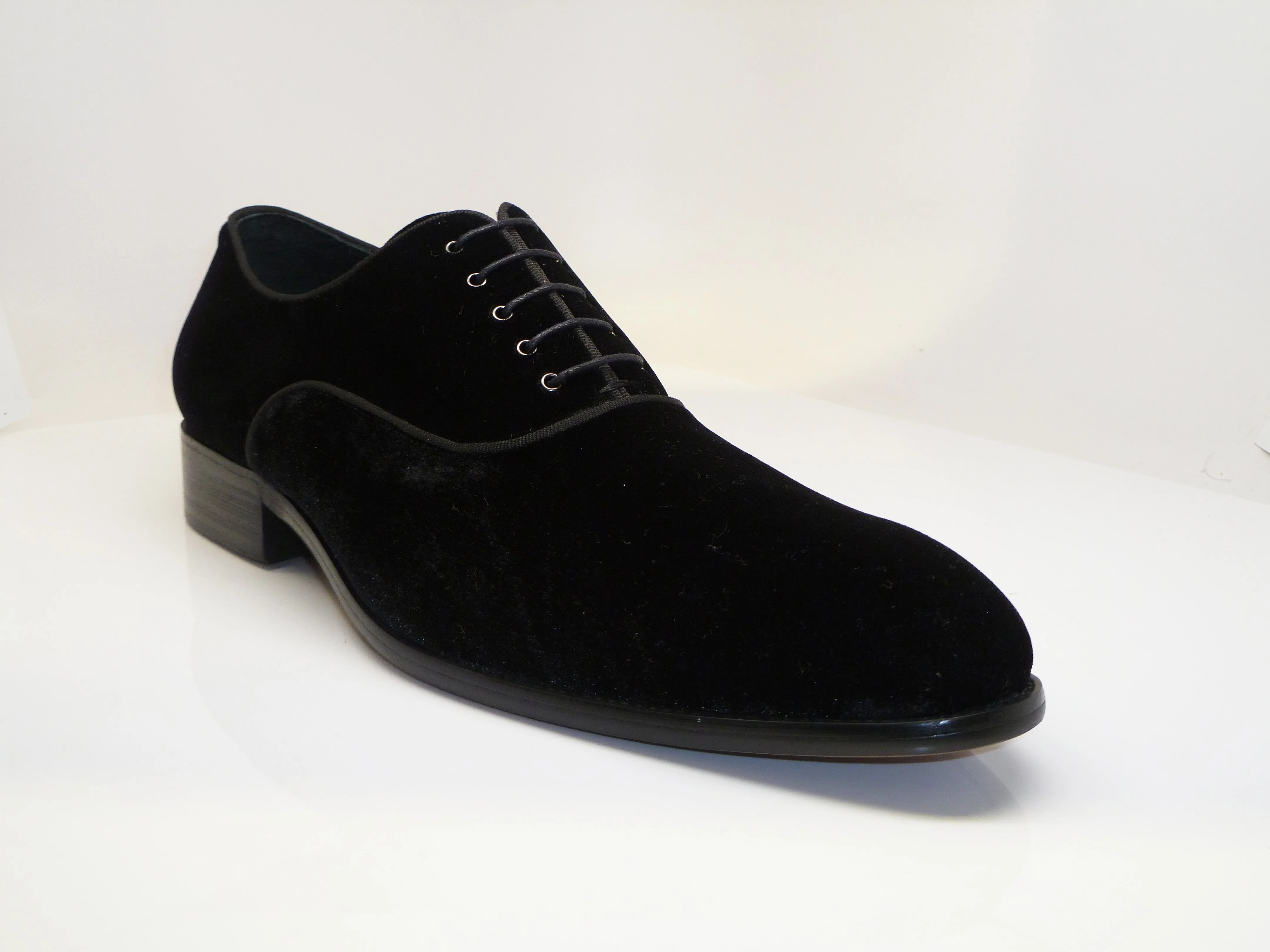 Velvet Lace-Up Oxford Black