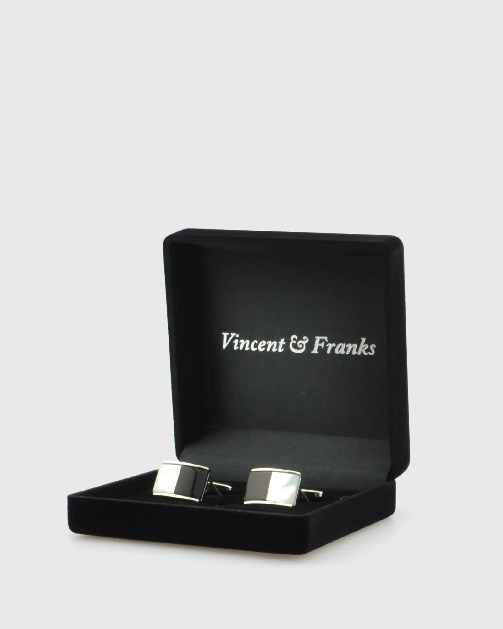 VINCENT & FRANKS VF27019 MOP & ONYX CUFFLINKS