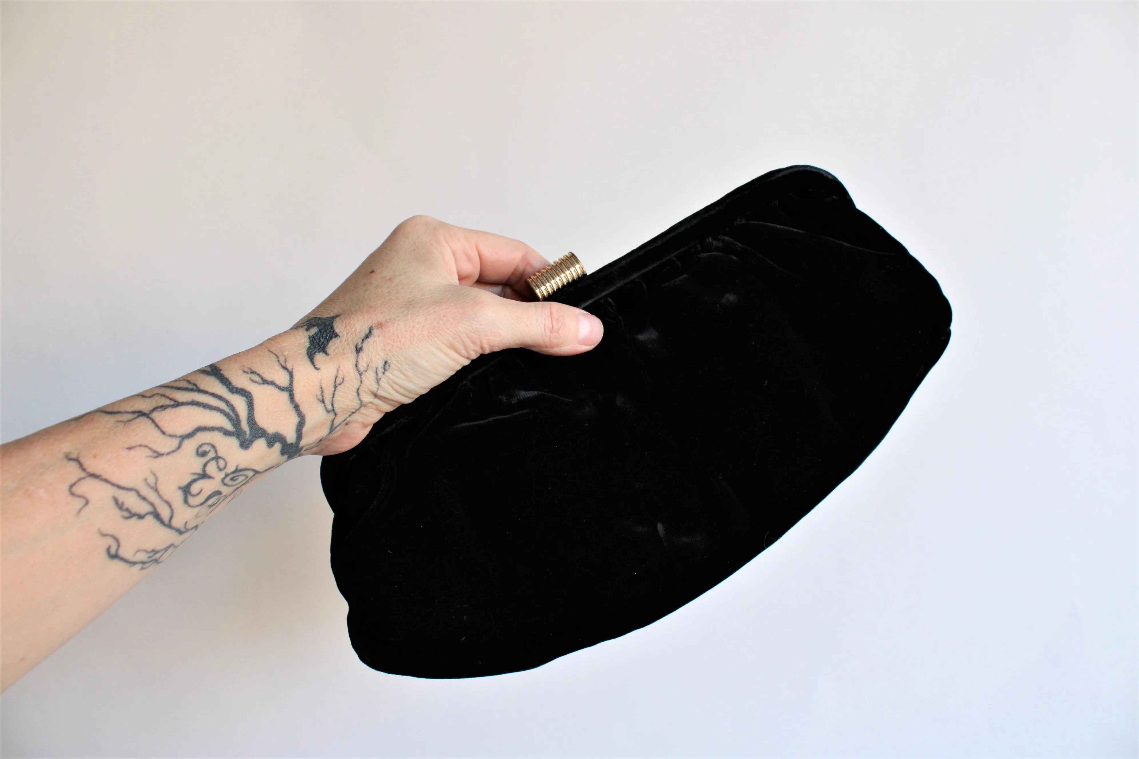 Vintage 1950s 1960s Black Velvet Clutch