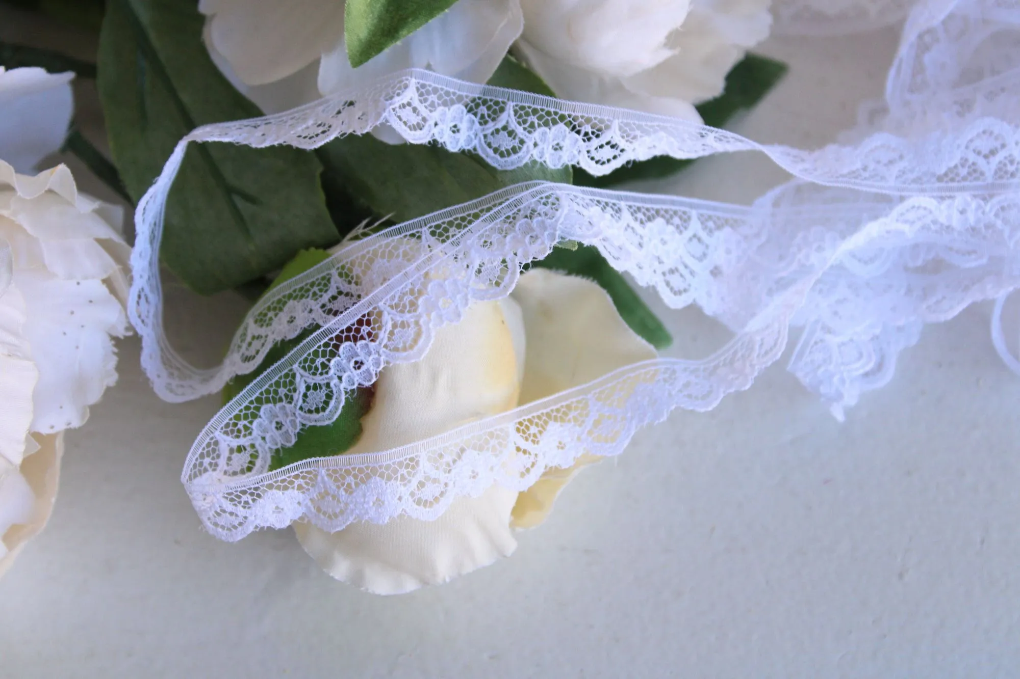 Vintage Lace Trim White Floral .50" Wide, 4 Yards