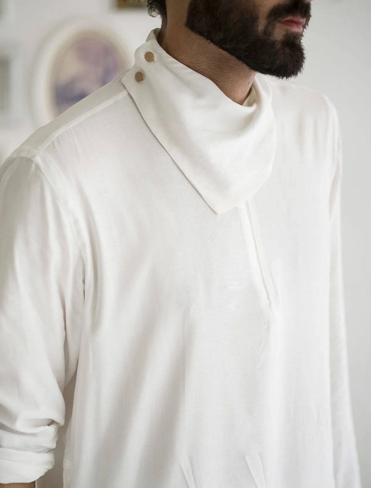 WHITE SCARF COLLAR KAMEEZ SHALWAR