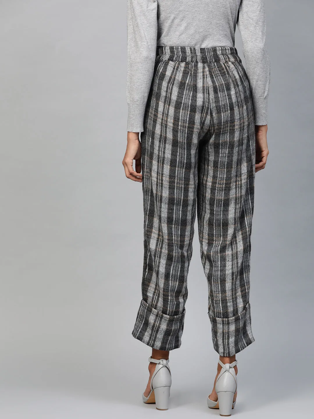 Women Grey Check Roll Up Trousers