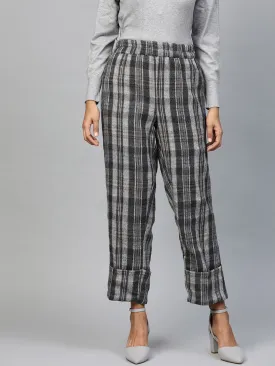 Ankle-length trousers