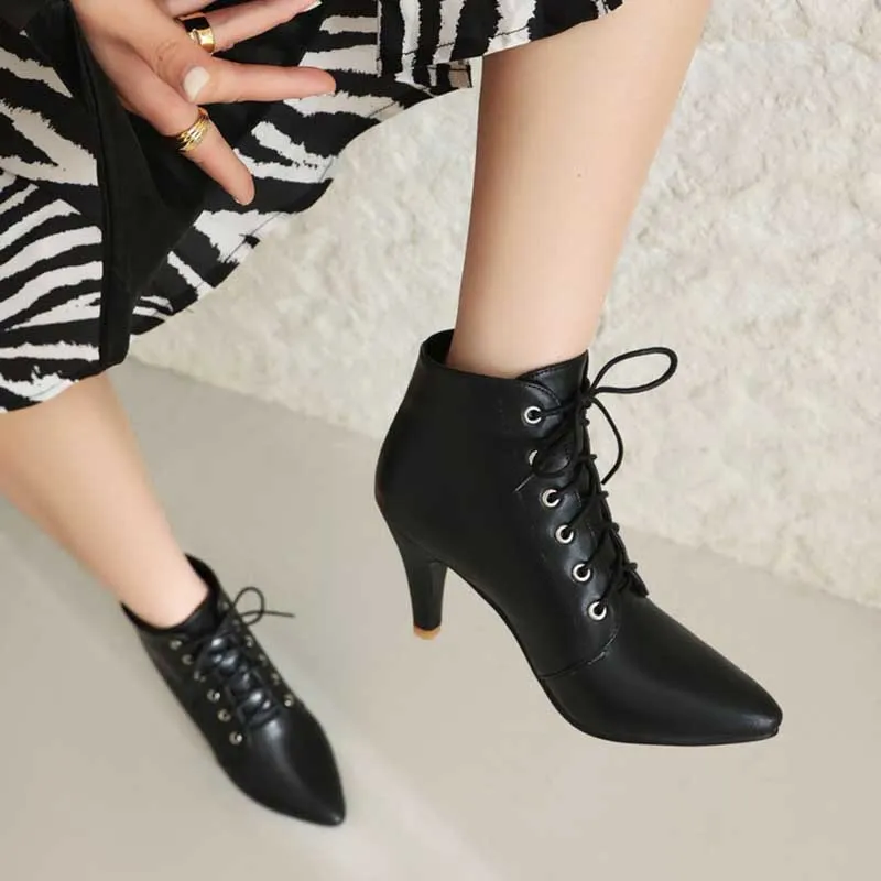 Women Lace-Up Faux Leather Low Heel Ankle Boots Dress Boots