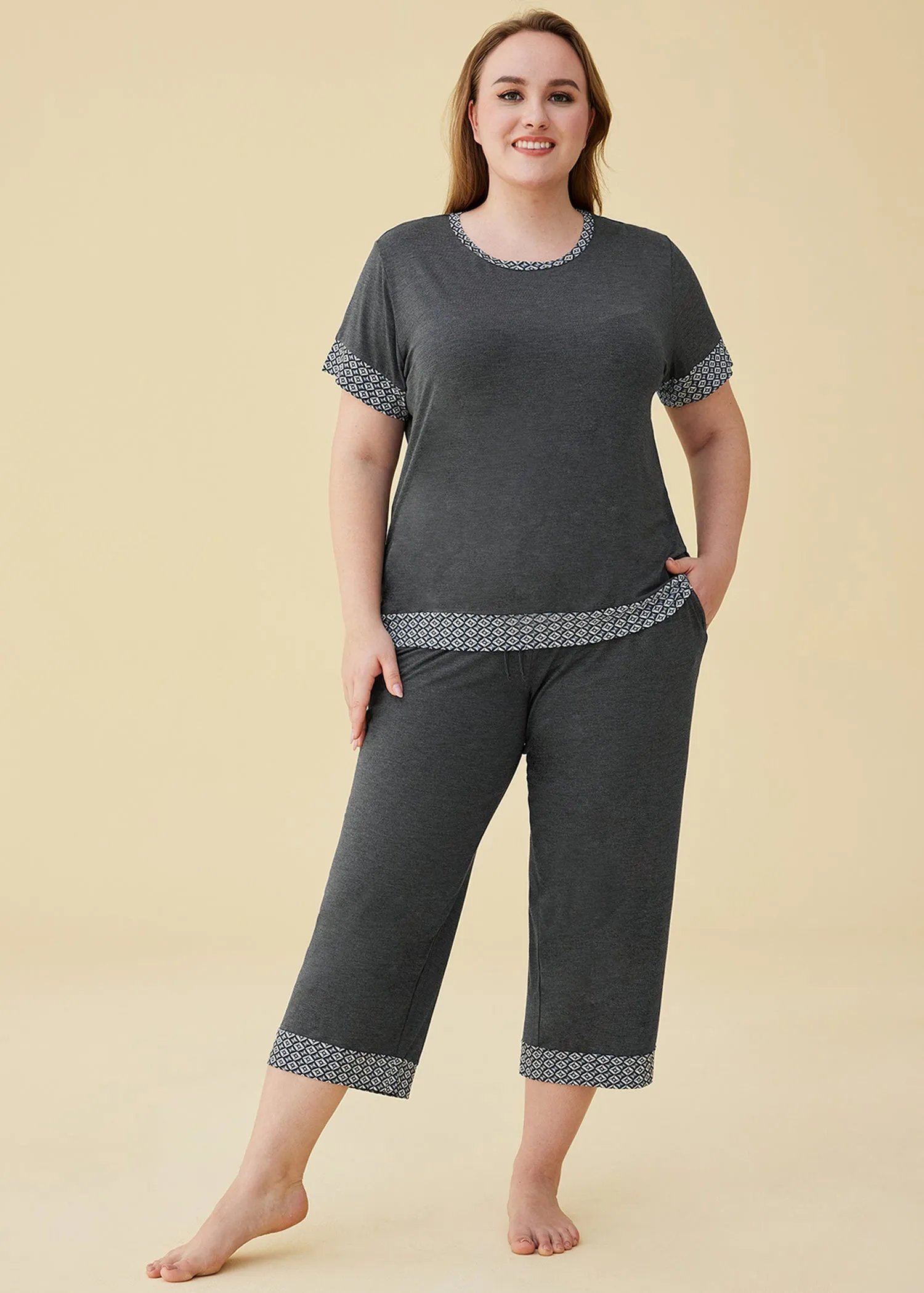 Women's Bamboo Viscose Capri Lounge Pajama Set