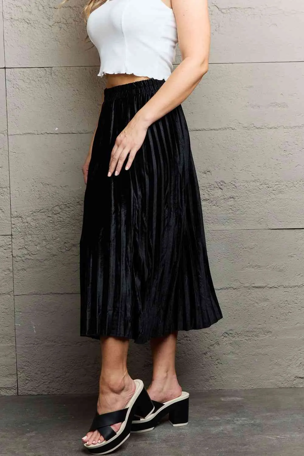 Women's Ninexis Accordion Pleated Flowy Midi Skirt