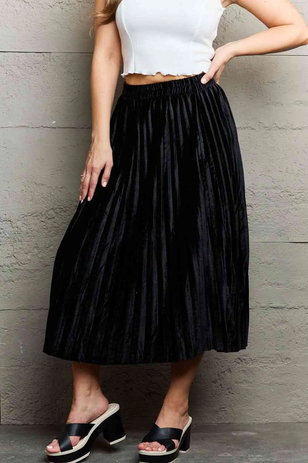 Women's Ninexis Accordion Pleated Flowy Midi Skirt