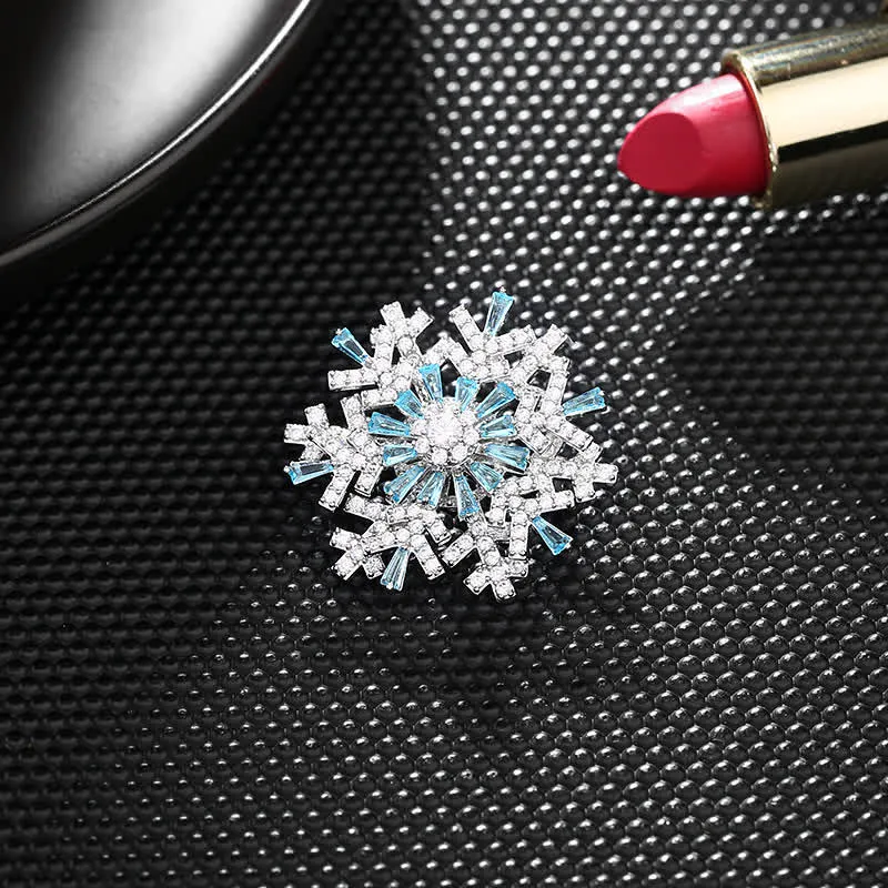 Women's Rotatable Snowflake Brooch