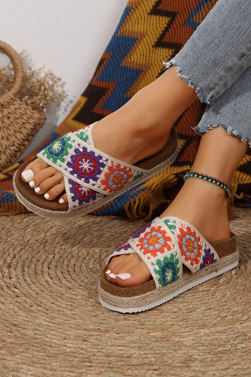 Woven Geometric Crisscross Strap Platform Sandalas