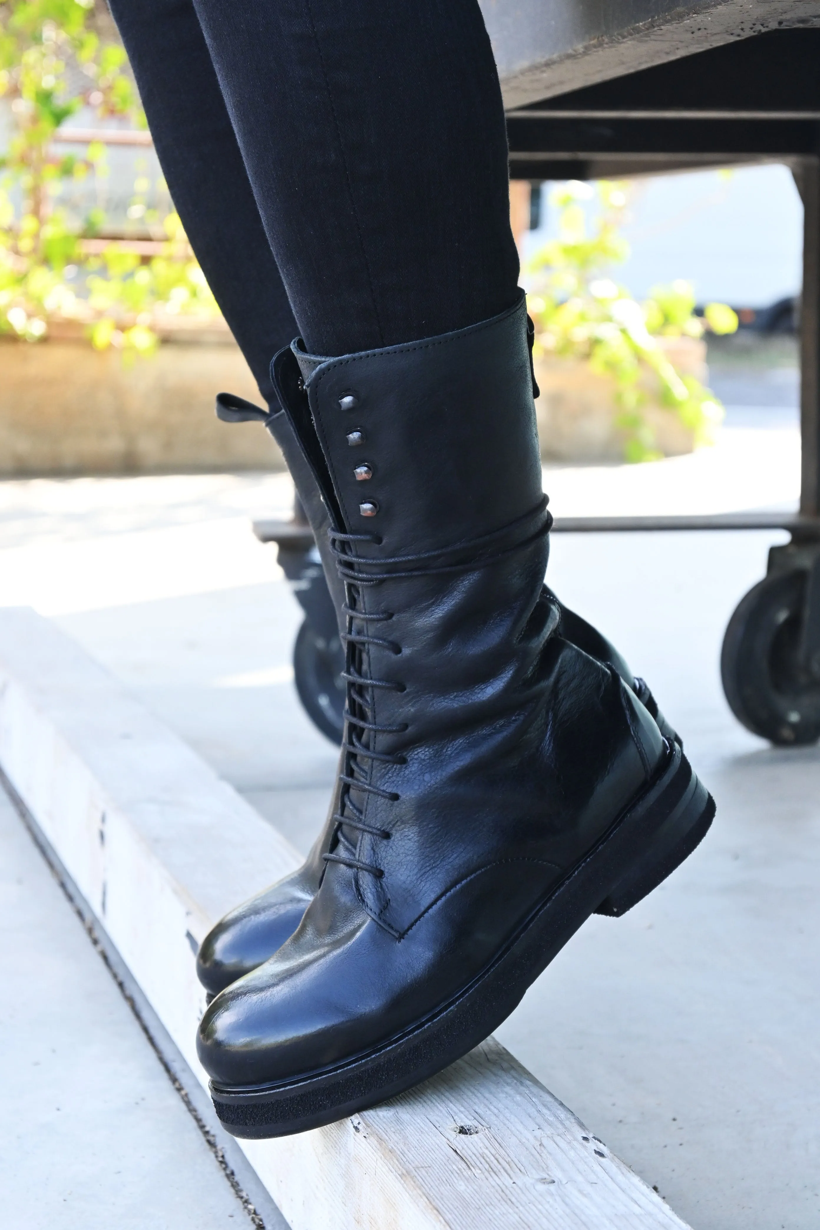 XLALBA 6026 - amphibian boot leather BLACK