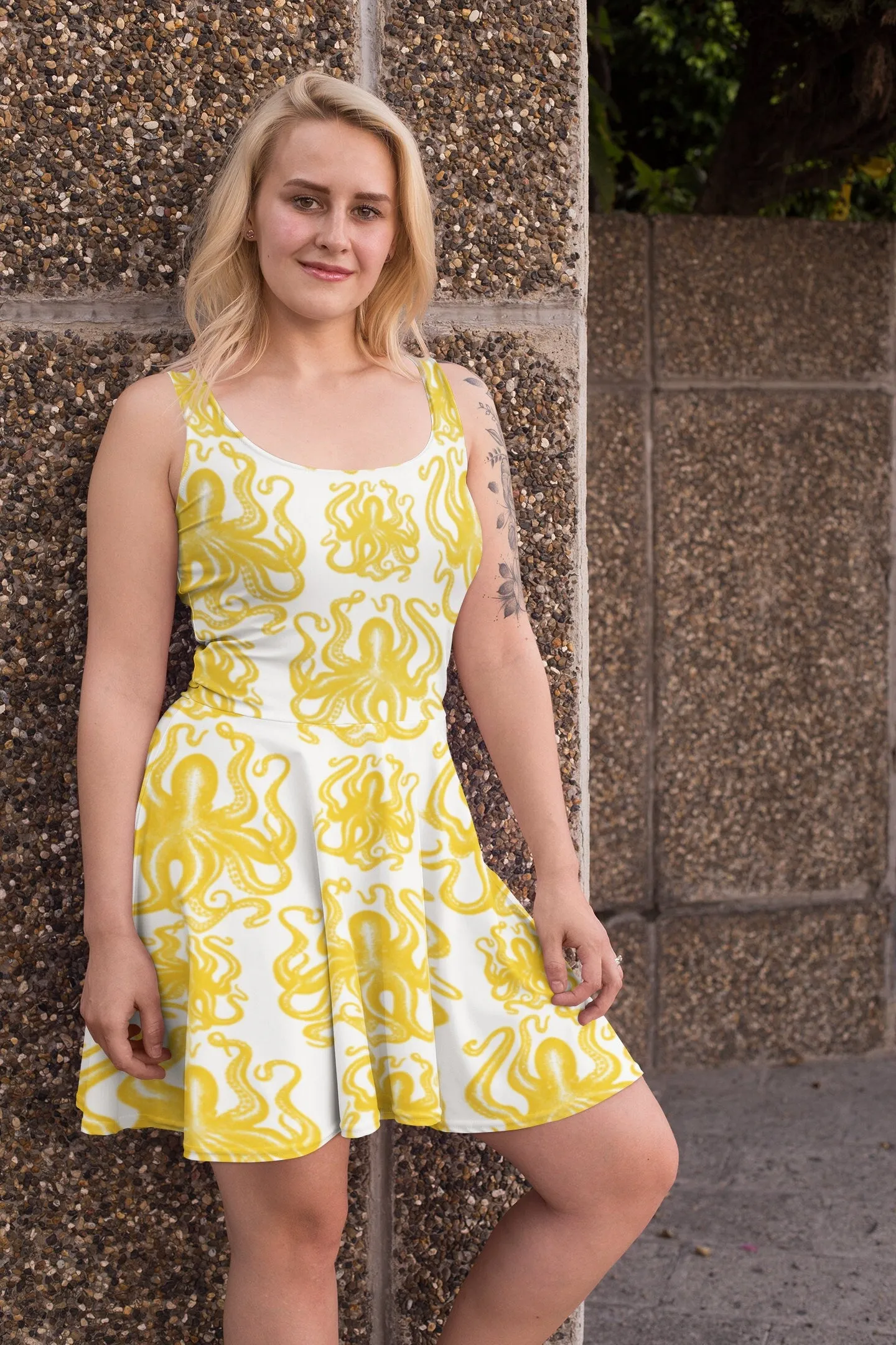 Yellow Octopus Art Skater Dress, Octopus print Dress, Beach-themed Dress, Women's Yellow Flowy Flared Dress, Womens Summer Dress